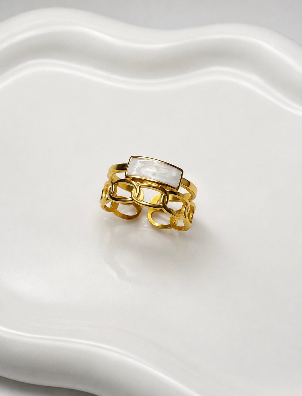 Luna Ring