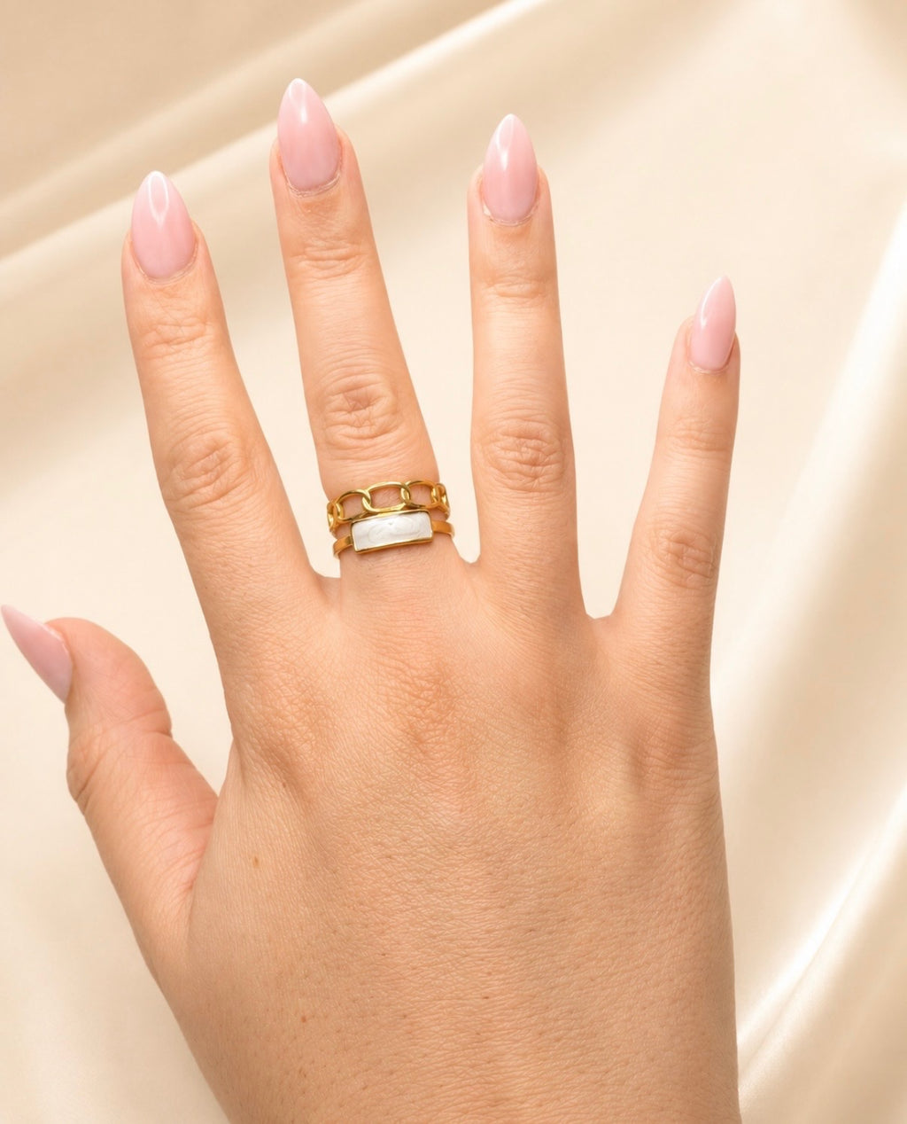 Luna Ring